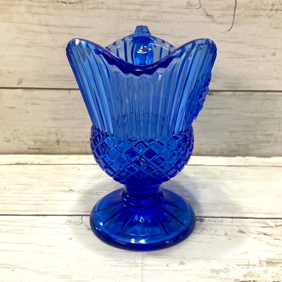 Vintage Avon Cobalt Blue Mt Vernon Creamer/Small Pitcher - Picture 2 of 7
